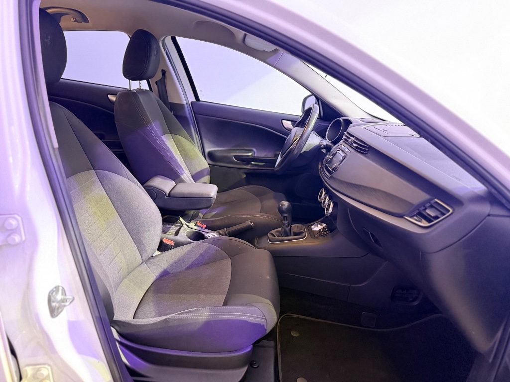 ALFA ROMEO Giulietta 1.4 Turbo 120 CV Super - 13