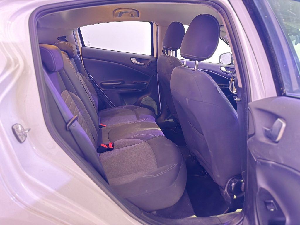 ALFA ROMEO Giulietta 1.4 Turbo 120 CV Super - 14