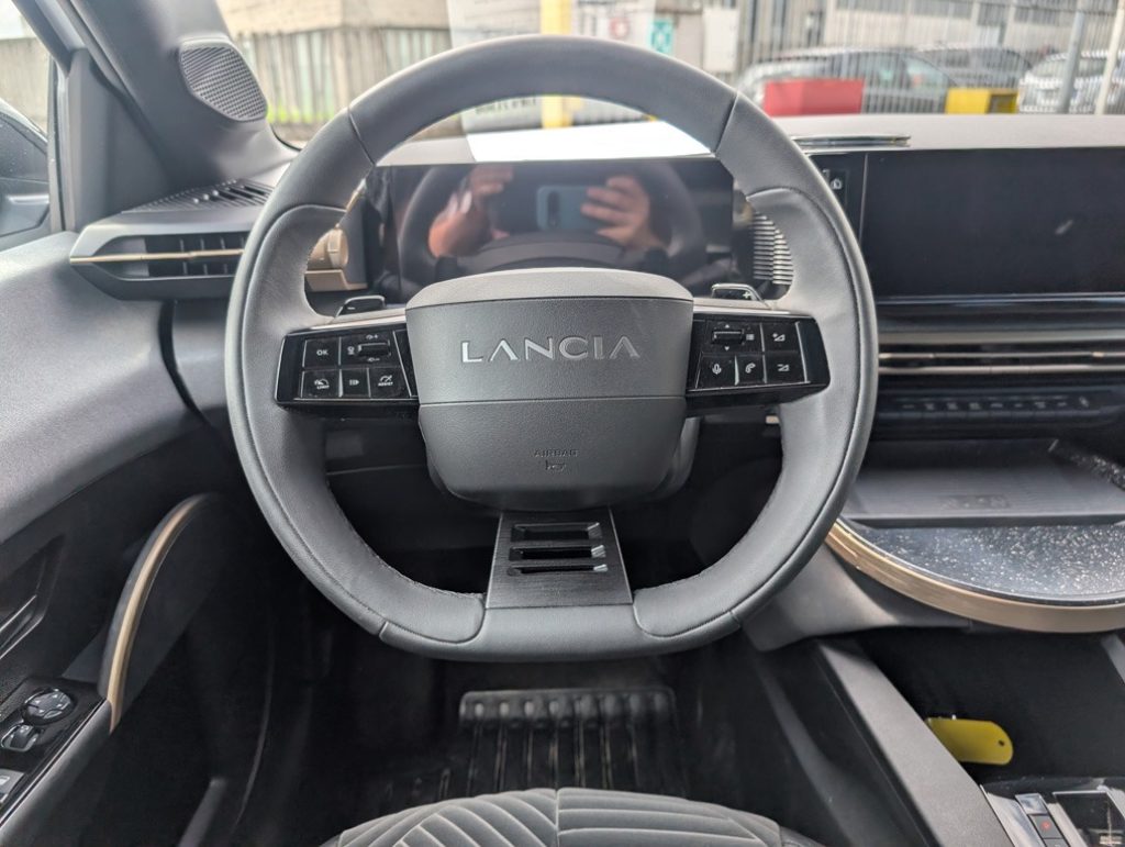 LANCIA Ypsilon Hybrid e-DCT LX - OK NEOPATENTATI - 20