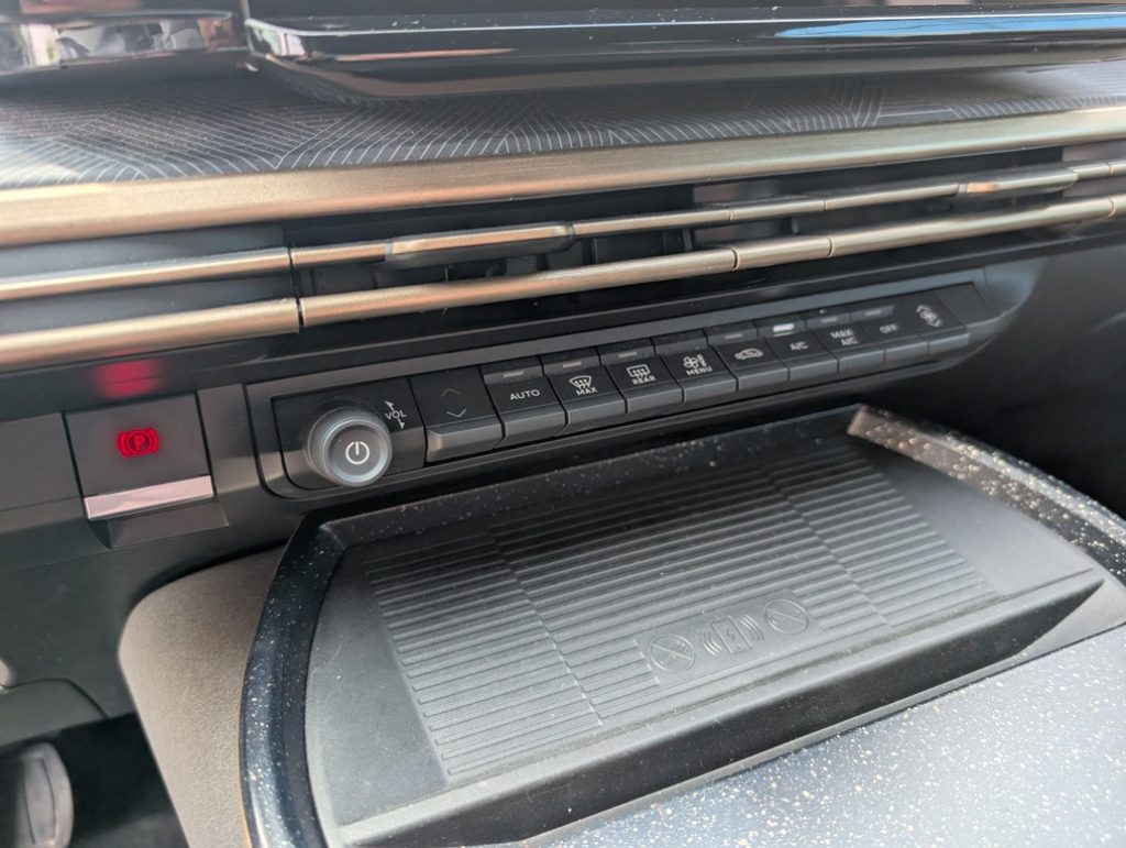 LANCIA Ypsilon Hybrid e-DCT LX - OK NEOPATENTATI - 24