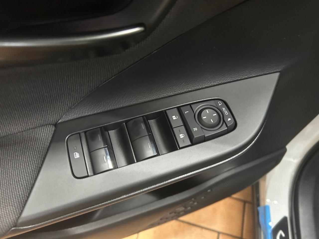 TOYOTA C-HR 1.8 HV Trend Portellone elettrico & sedili riscal - 21