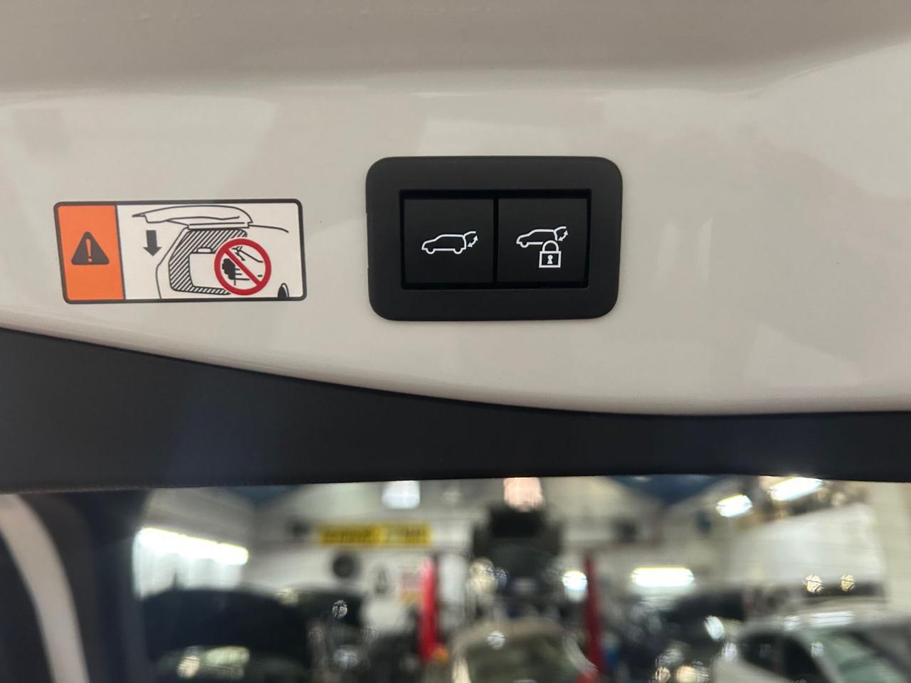 TOYOTA C-HR 1.8 HV Trend Portellone elettrico & sedili riscal - 24