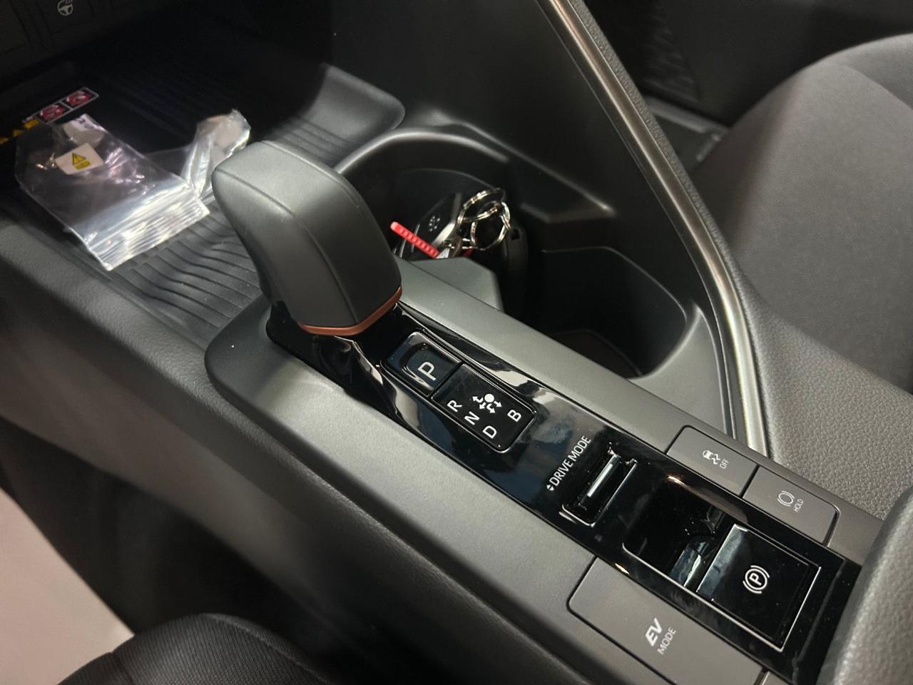 TOYOTA C-HR 1.8 HV Trend Portellone elettrico & sedili riscal - 15