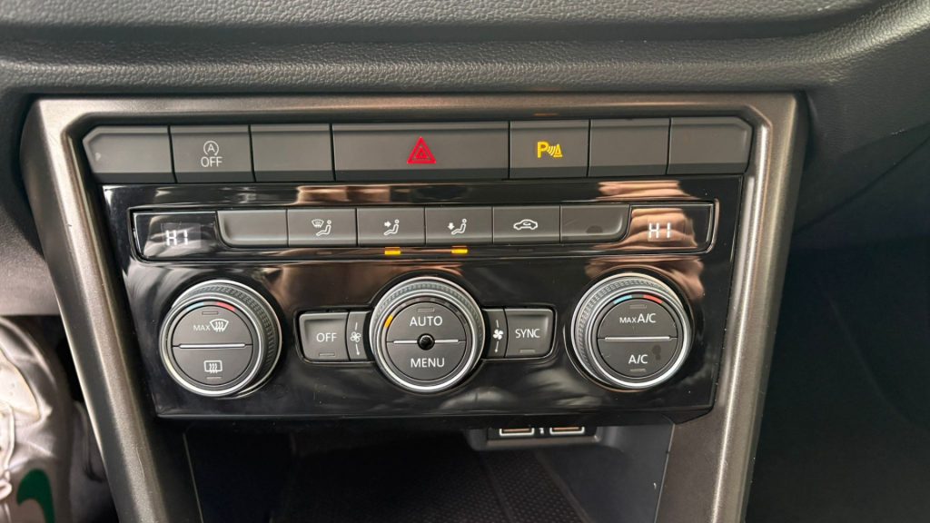 VOLKSWAGEN T-Roc 2.0 TDI SCR 150 CV Business BlueMotion Technology - 10