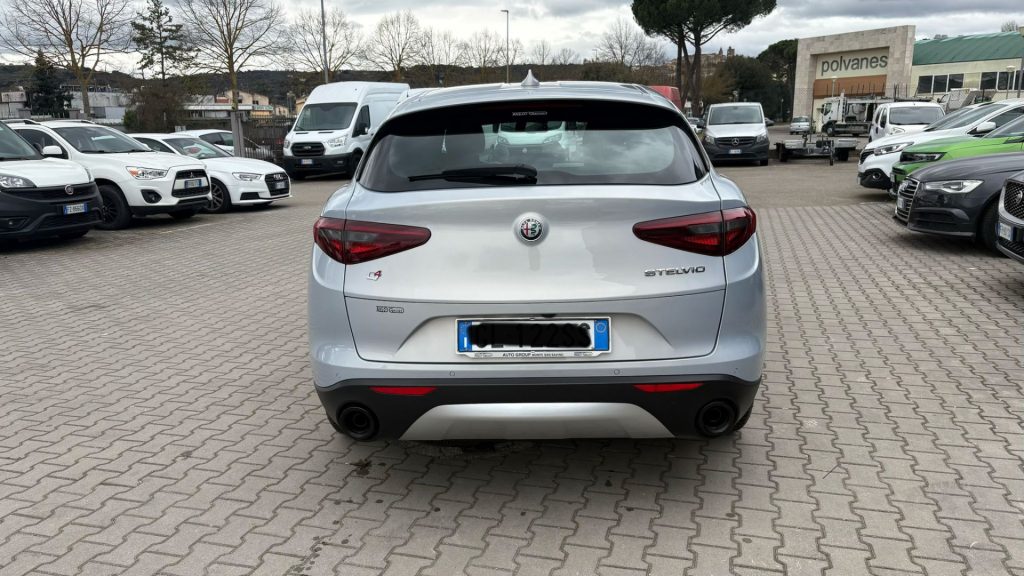 ALFA ROMEO Stelvio 2.2 Turbodiesel 190 CV AT8 Q4 Business - 4