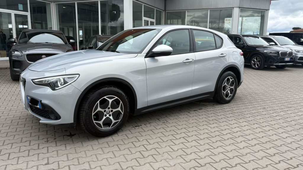 ALFA ROMEO Stelvio 2.2 Turbodiesel 190 CV AT8 Q4 Business - 6