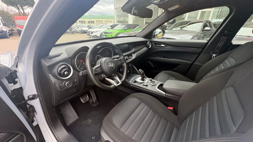 ALFA ROMEO Stelvio 2.2 Turbodiesel 190 CV AT8 Q4 Business - 11