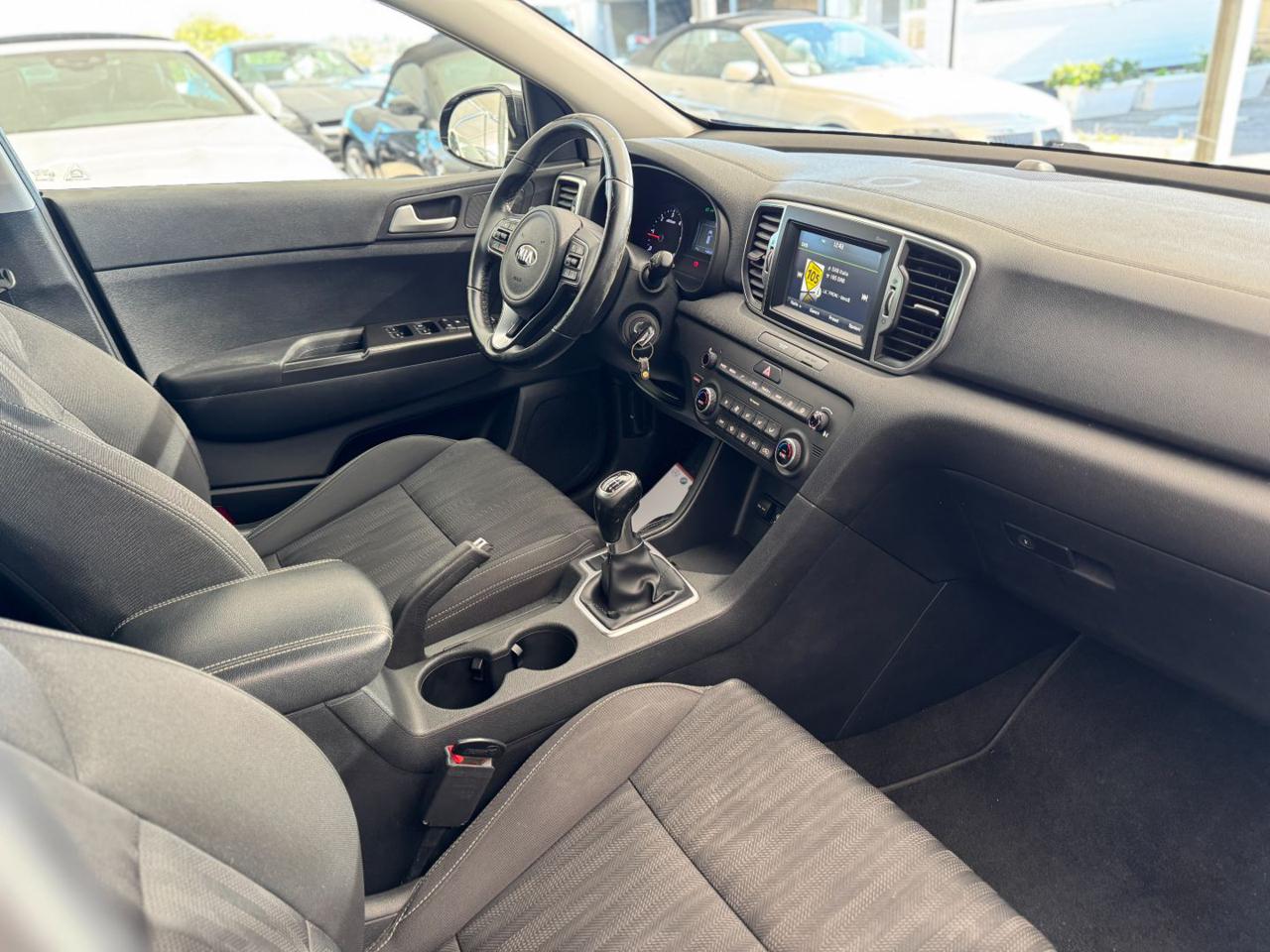 KIA Sportage 1.7 CRDI 2WD Cool - 10