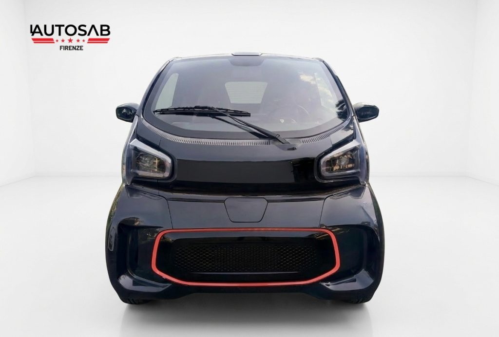 XEV YOYO Elettrica Clima Bluethoot Unico Proprietario - 2