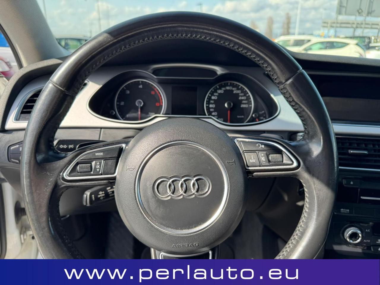 AUDI A4 2.0 TDI clean diesel multitronic Ambiente - 10