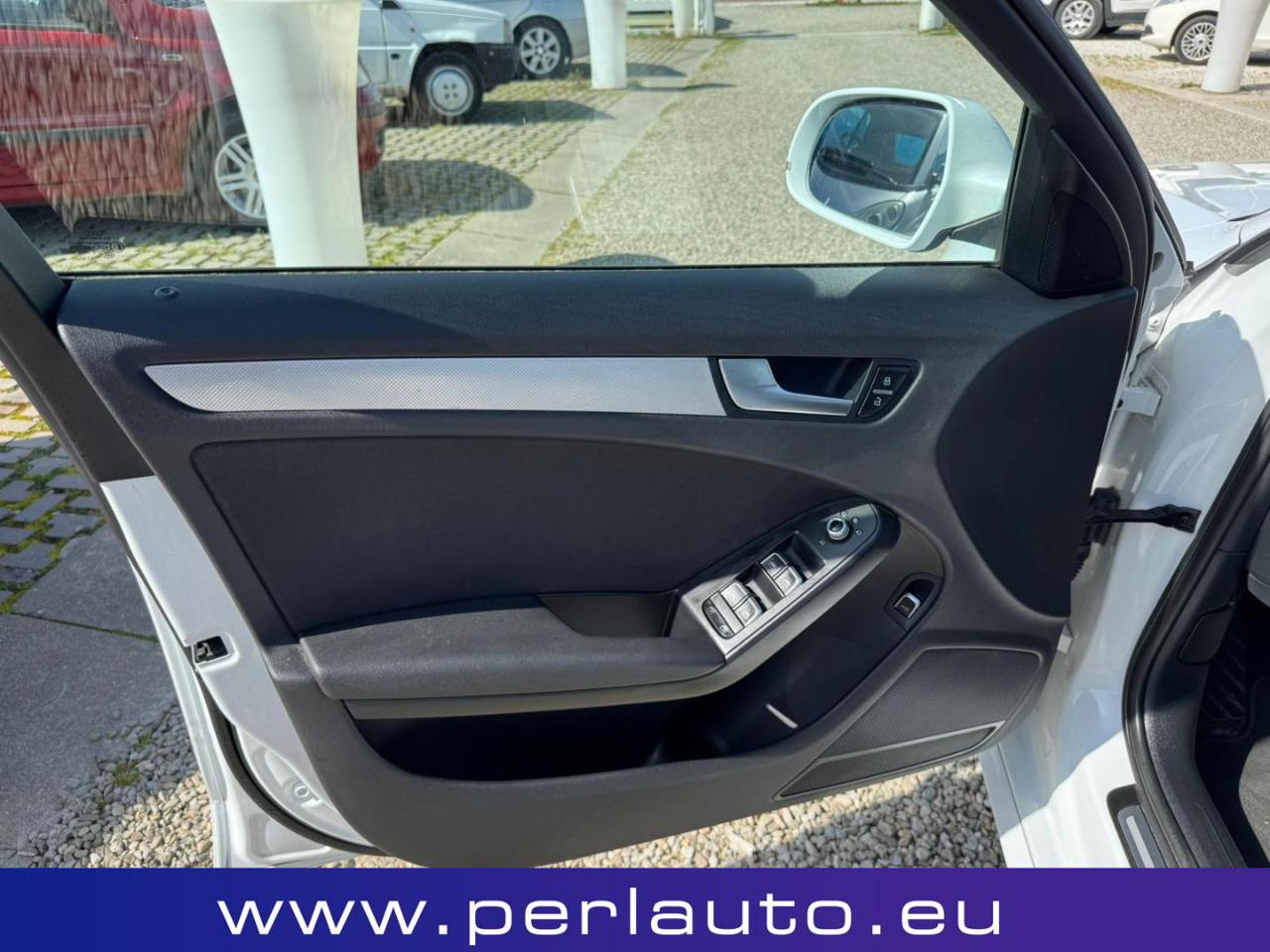 AUDI A4 2.0 TDI clean diesel multitronic Ambiente - 7