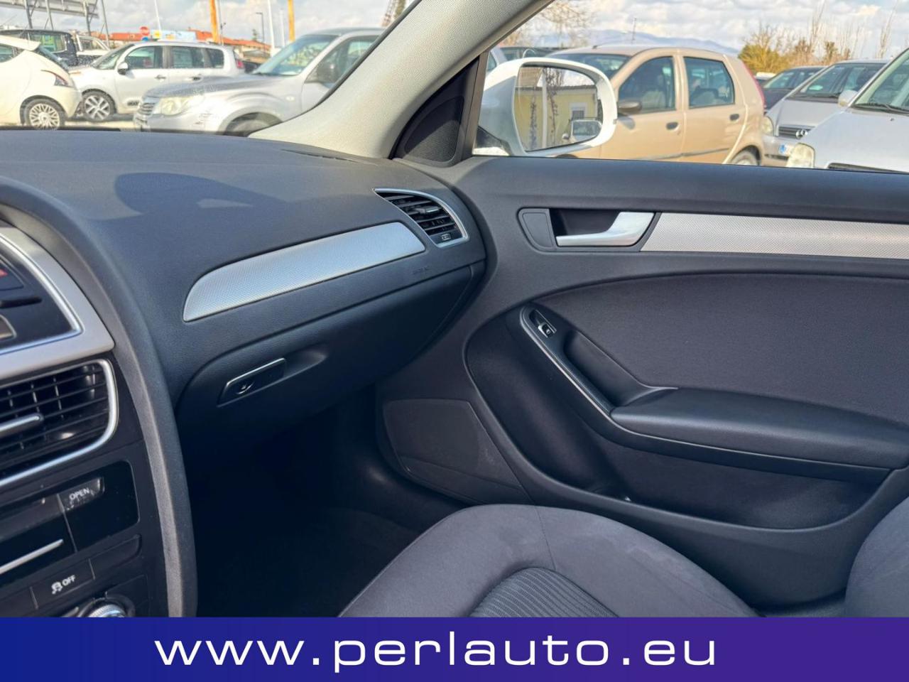 AUDI A4 2.0 TDI clean diesel multitronic Ambiente - 13