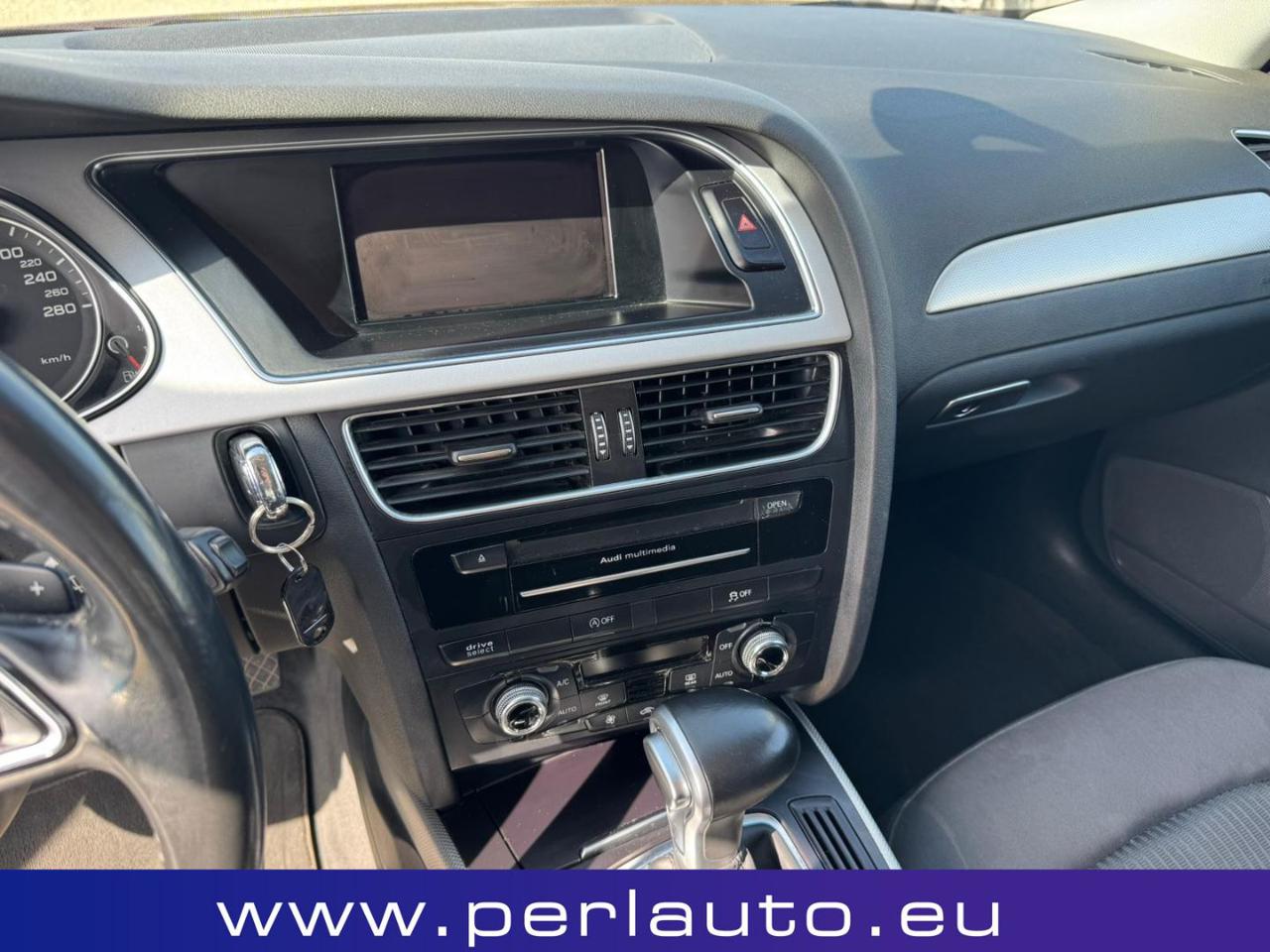 AUDI A4 2.0 TDI clean diesel multitronic Ambiente - 11