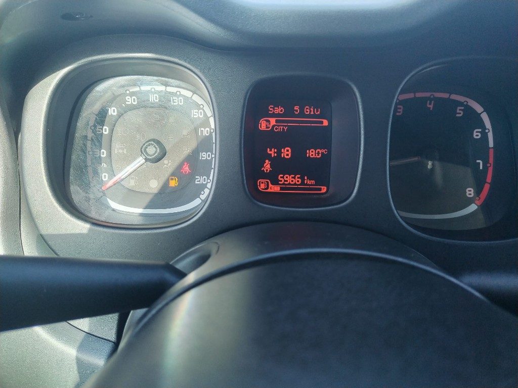 FIAT Panda 1.0 FireFly S&S Hybrid City Life - 10