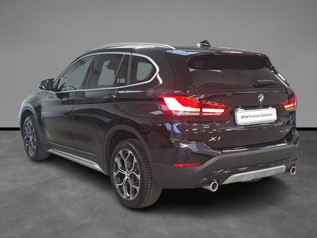 BMW X1 sDrive18d xLine Aut. - 4