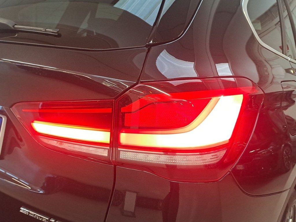 BMW X1 sDrive18d xLine Aut. - 7