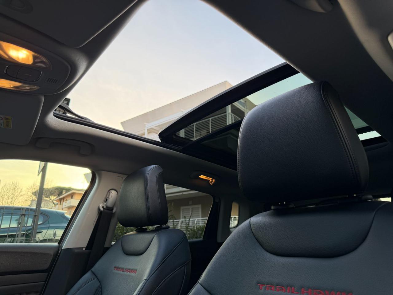 JEEP Compass 1.3 TURBO T4 240 CV PHEV AT6 4XE TRAILHAWK TETTO!! - 8