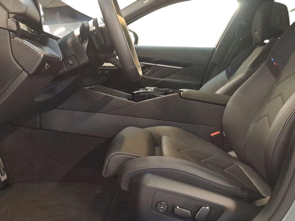 BMW 530 e xDrive Touring Msport Pro Aut. - 9