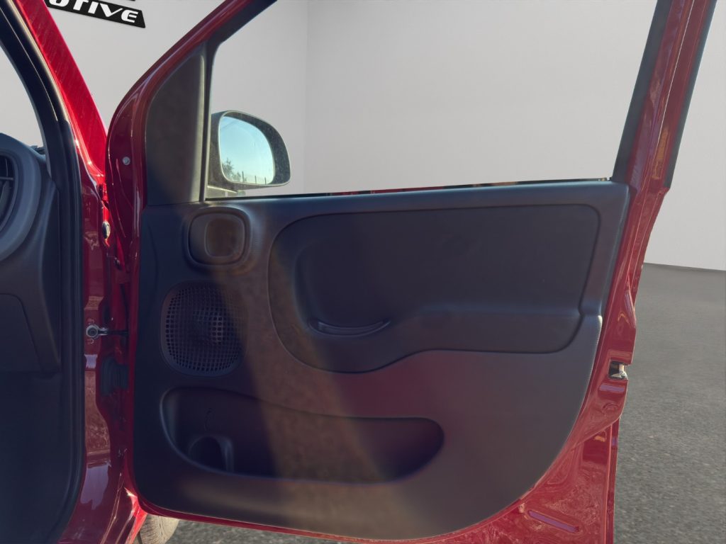 FIAT Panda 1.0 FireFly S&S Hybrid Icon - 17