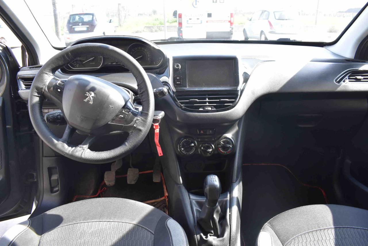 PEUGEOT 208 1° serie PureTech 82 5 porte Allure - 10