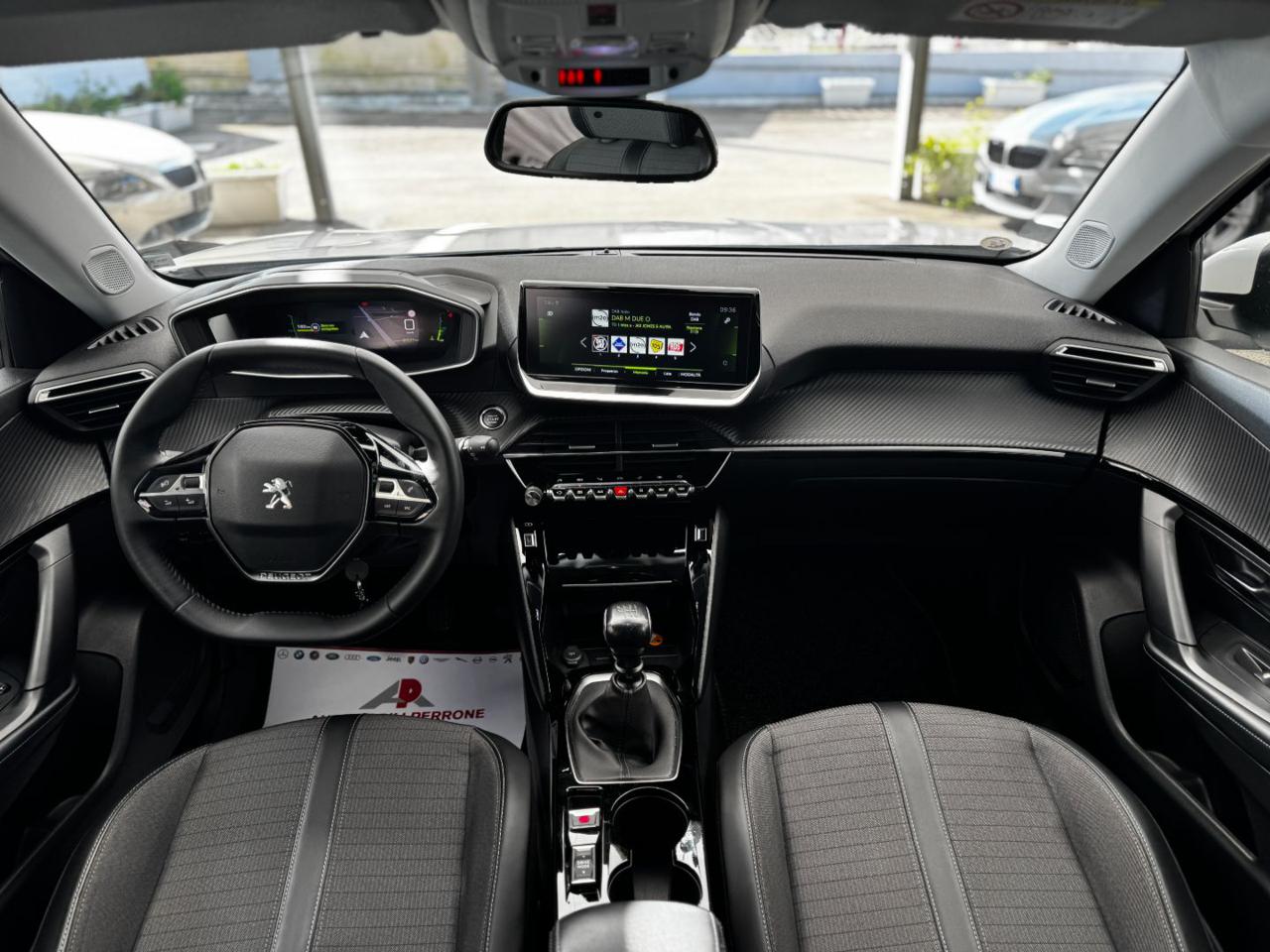 PEUGEOT 2008 1.5 BlueHDi 110cv  Allure - 9