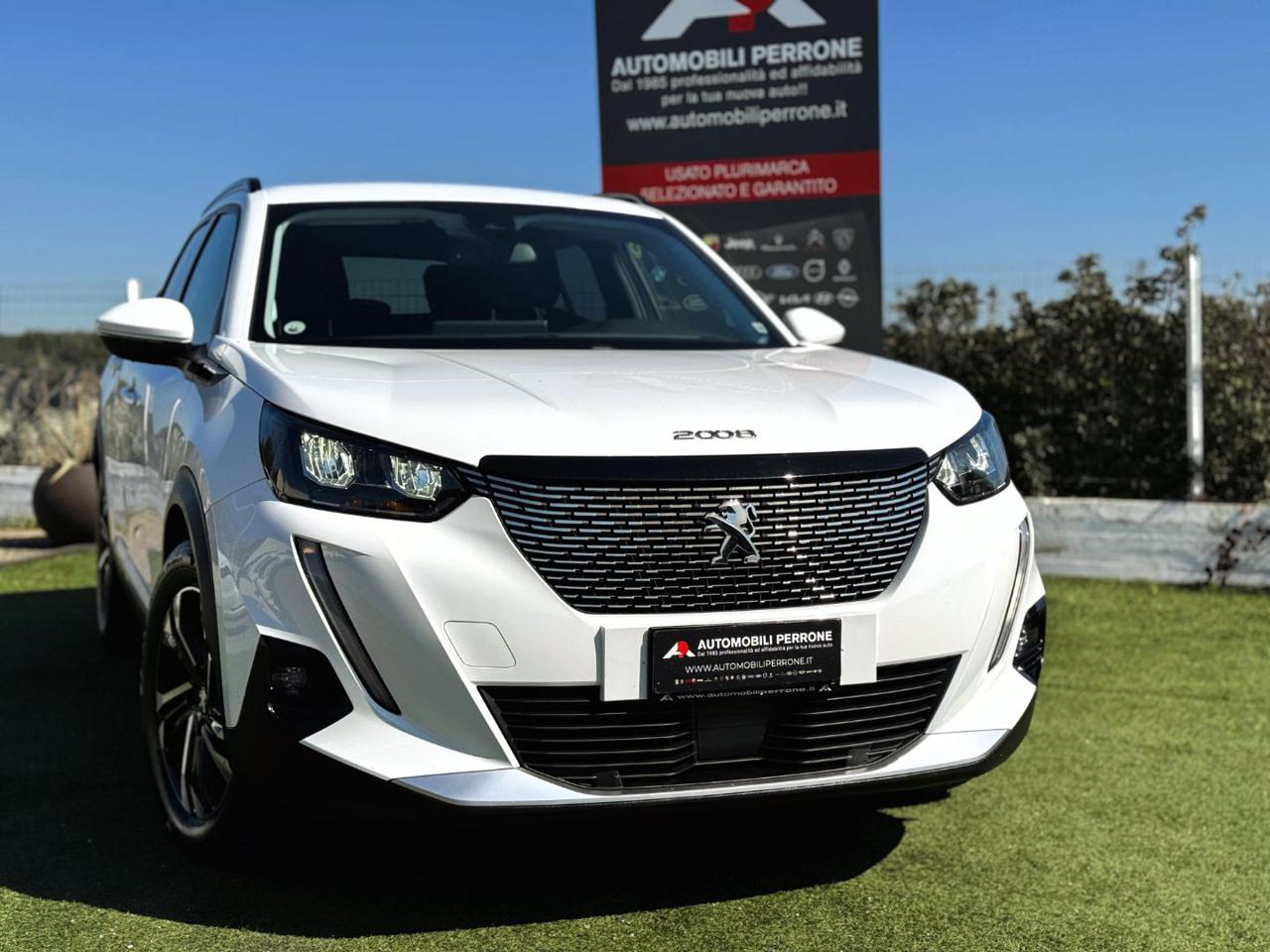 PEUGEOT 2008 1.5 BlueHDi 110cv  Allure - 4