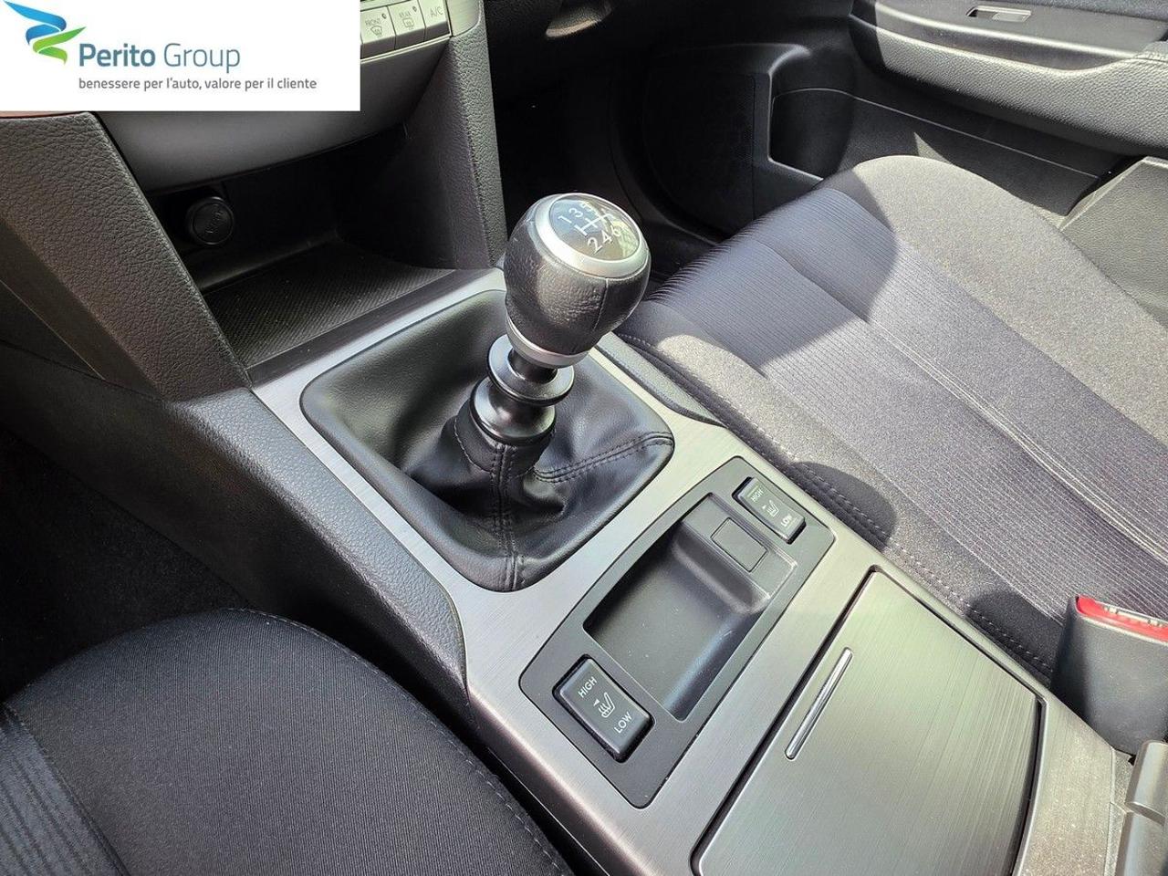 SUBARU Legacy 2.0D-S SW Dynamic - 13