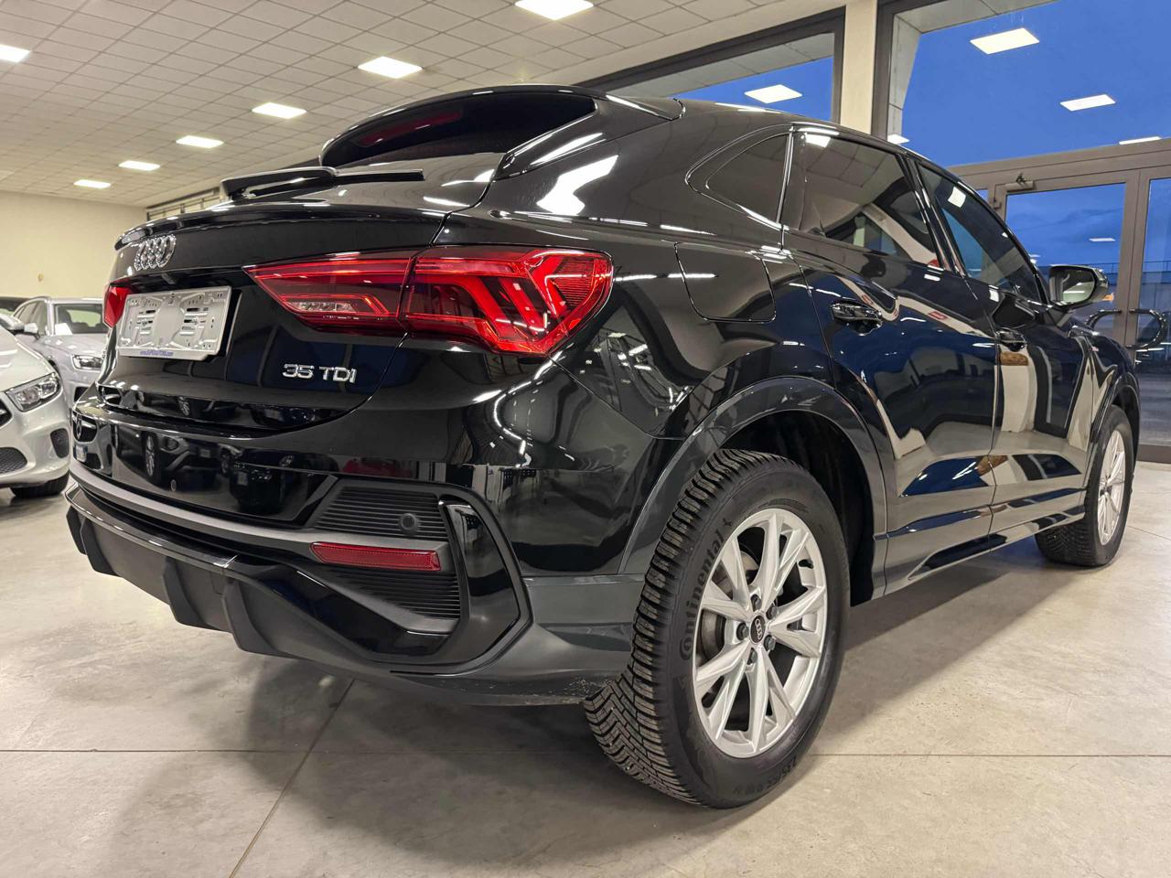 AUDI Q3 SPB 35 TDI S tronic S line edition - 4