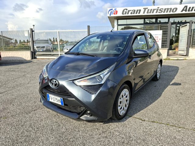 TOYOTA Aygo Grigio scuro metallizzato