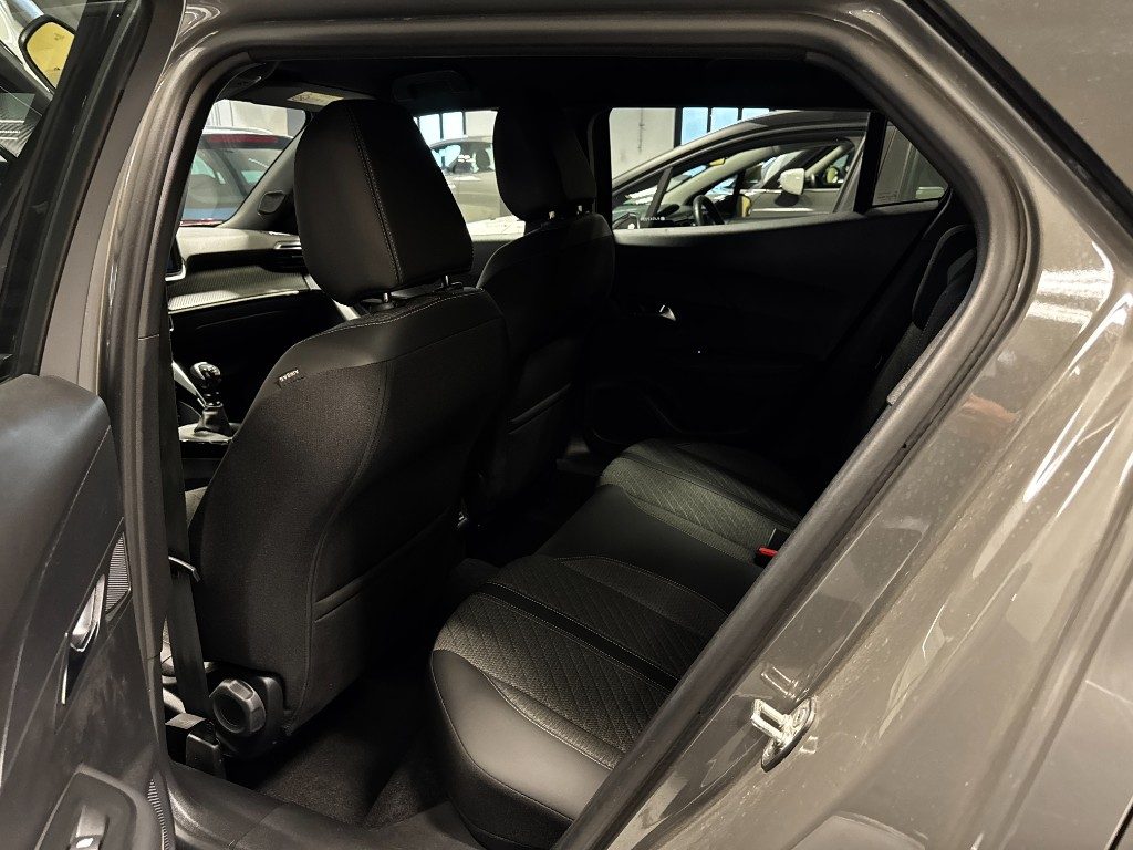 PEUGEOT 2008 PureTech 100 S&S Allure--UNICO PROPRIETARIO-- - 15