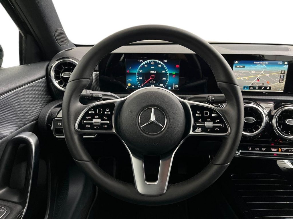 MERCEDES-BENZ A 180 d Automatic Sport Extra - 11