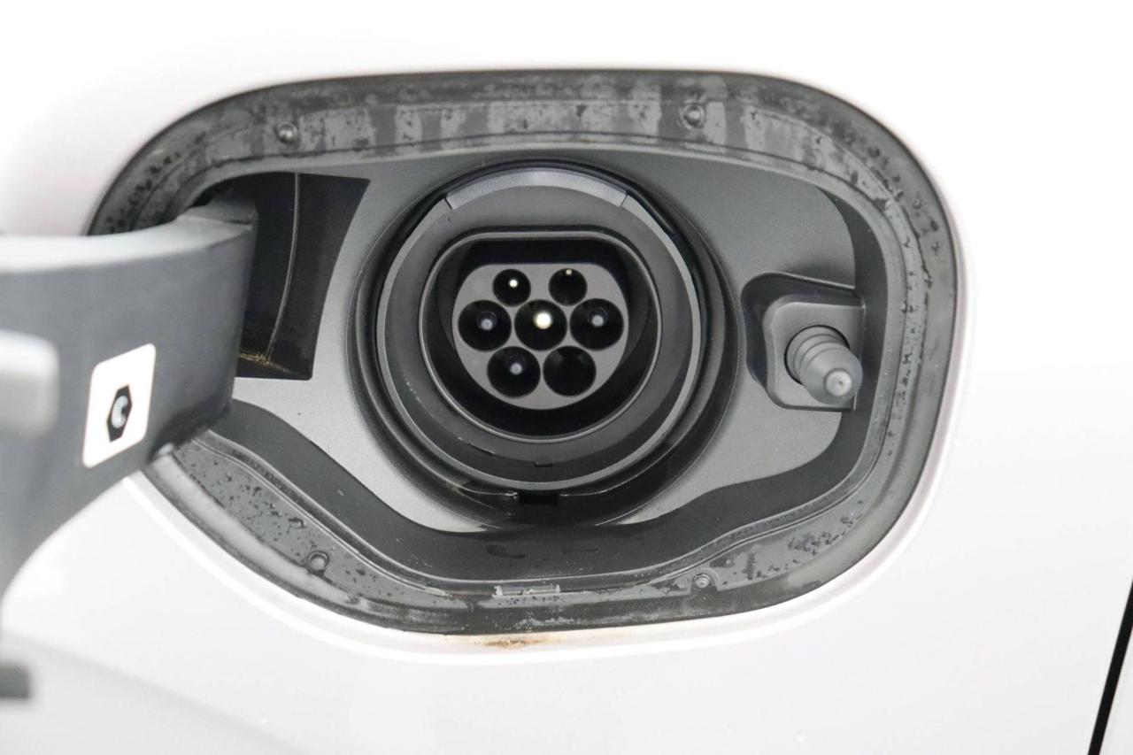 VOLVO XC90 T8 Plug-in hybrid AWD autom. 7Posti Plus Bright - 19