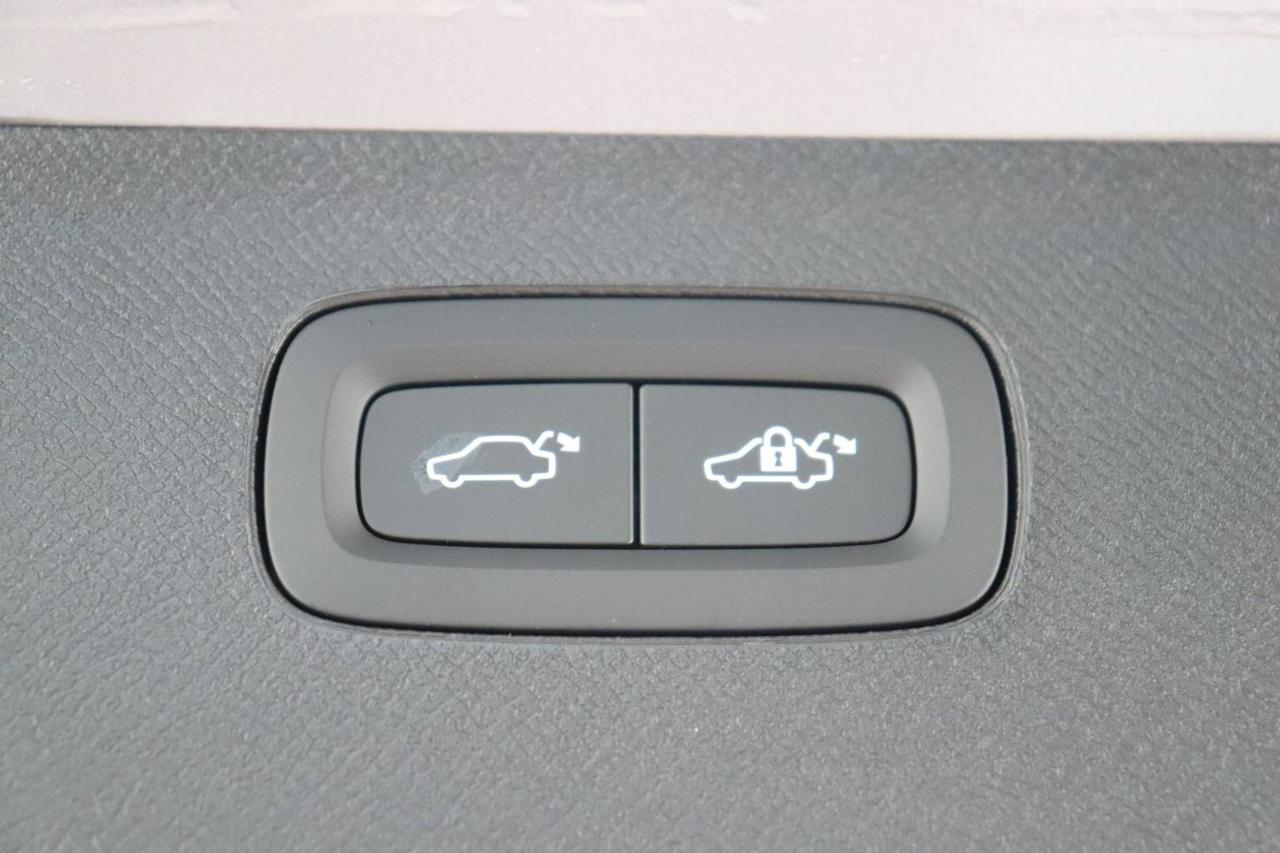 VOLVO XC90 T8 Plug-in hybrid AWD autom. 7Posti Plus Bright - 14