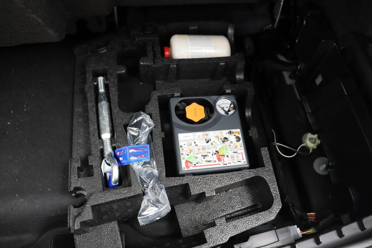 VOLVO XC90 T8 Plug-in hybrid AWD autom. 7Posti Plus Bright - 18