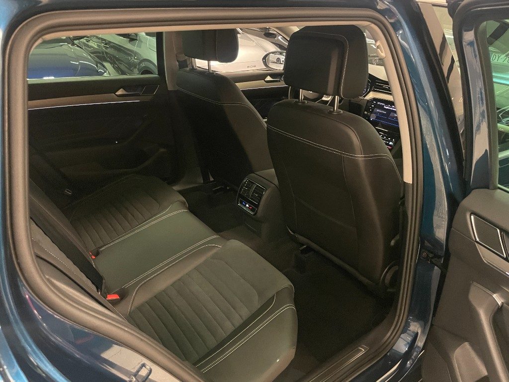 VOLKSWAGEN Passat Variant 2.0 TDI EVO DSG Executive+GANCIO TRAINO-UNICO P. - 17