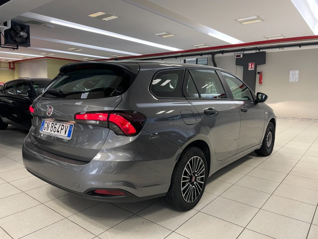 FIAT Tipo 1.0 SW 100CV--67.000KM - 5