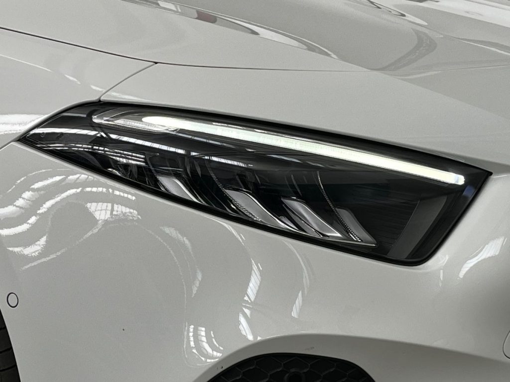 MERCEDES-BENZ A 180 d Automatic Advanced - 17