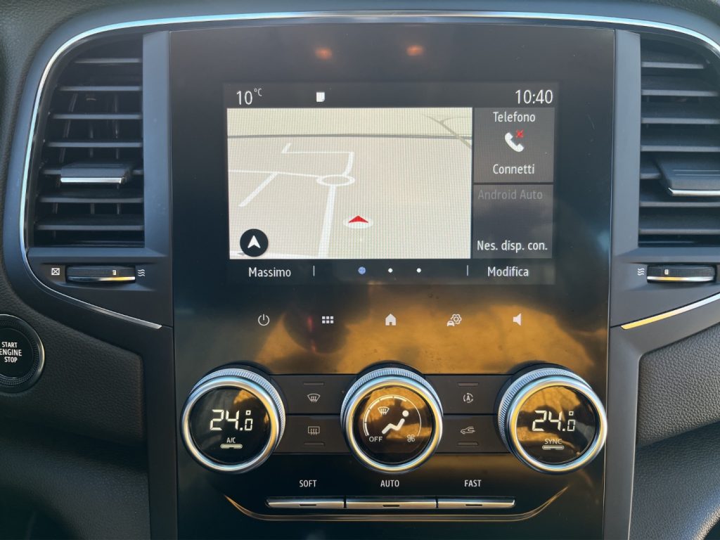 RENAULT Megane 1.5dCi EDC AUTOCARRO N1 AUTO. - 14