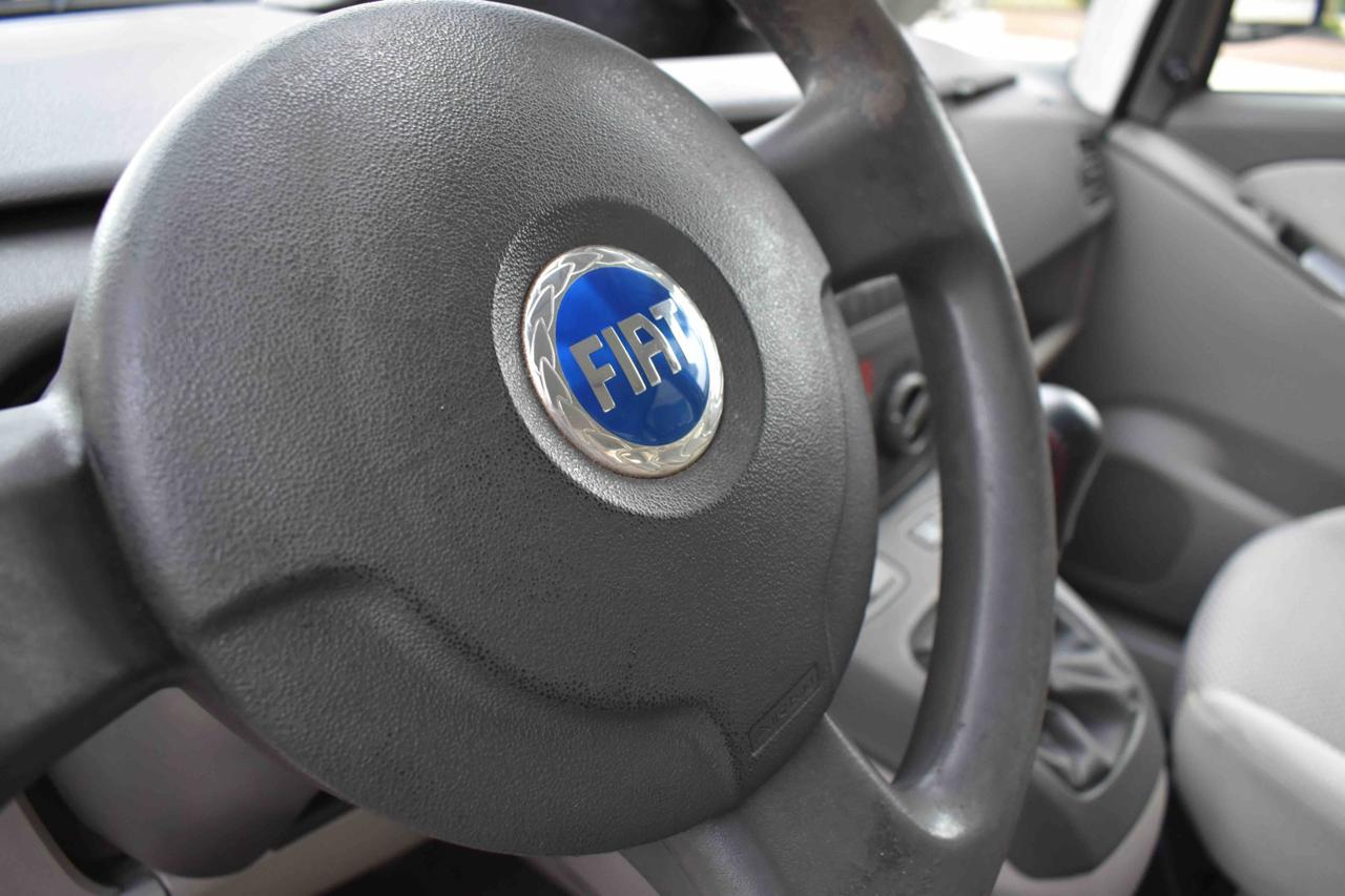 FIAT Idea 1.3 Multijet 16V Emotion - 10