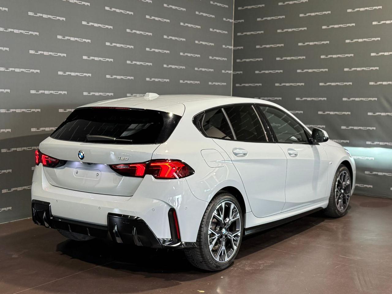 BMW 120 48V MSport - 3