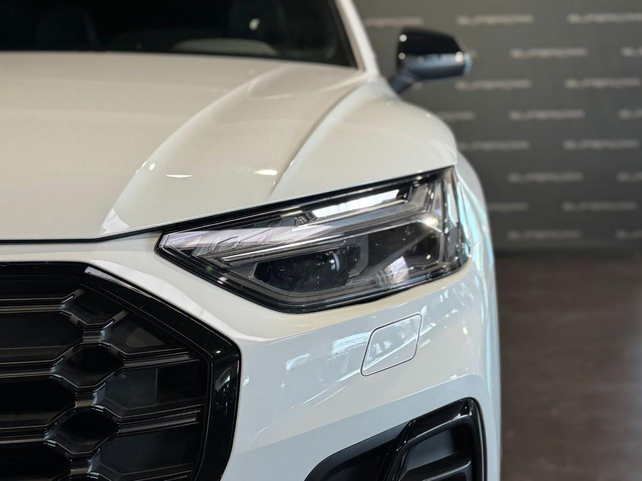 AUDI Q5 40 TDI 204 CV quattro S tronic Identity Black - 7