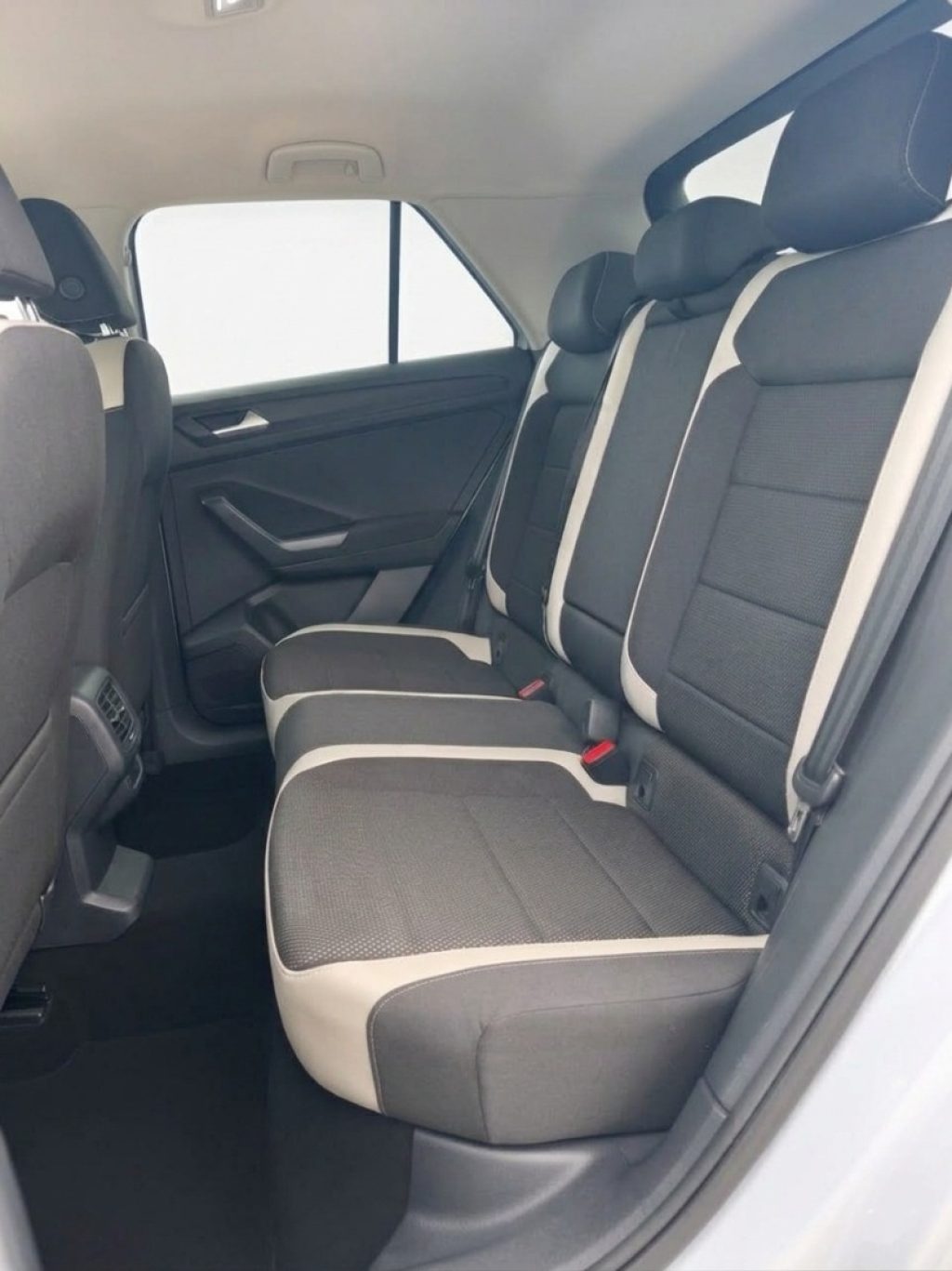 VOLKSWAGEN T-Roc 2.0 TDI DSG 4MOTION 150 CV Advanced BlueMotion - 16