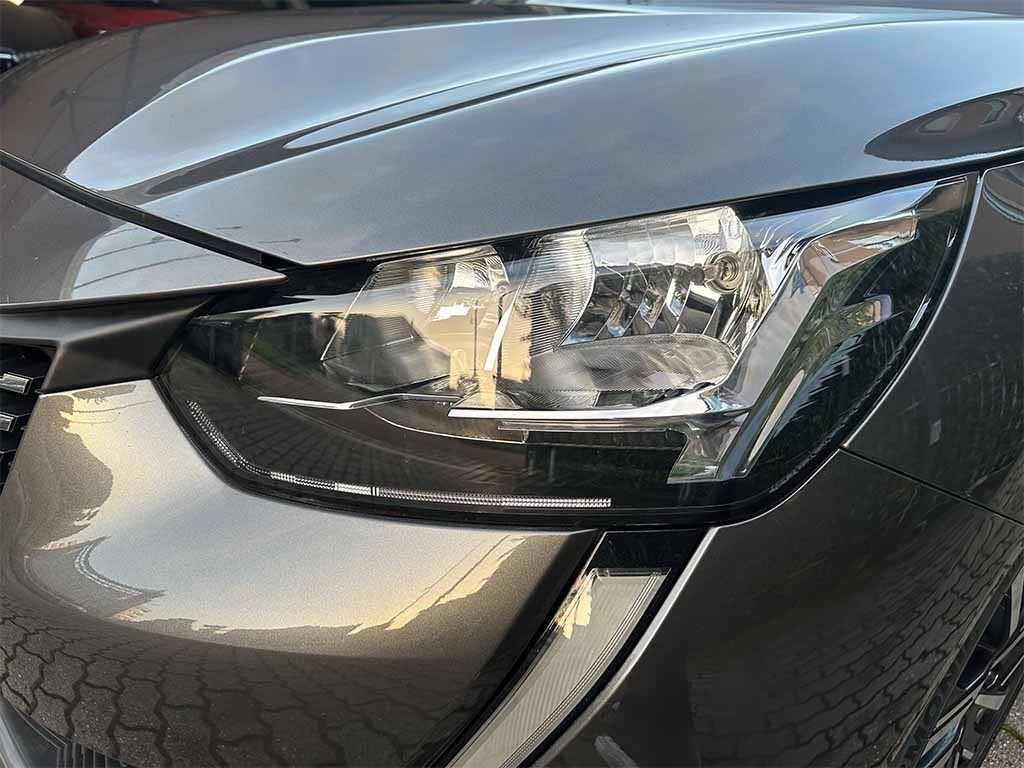 PEUGEOT 208 1.5 bluehdi Allure TELECAMERA POST. IVA ESPOSTA - 9