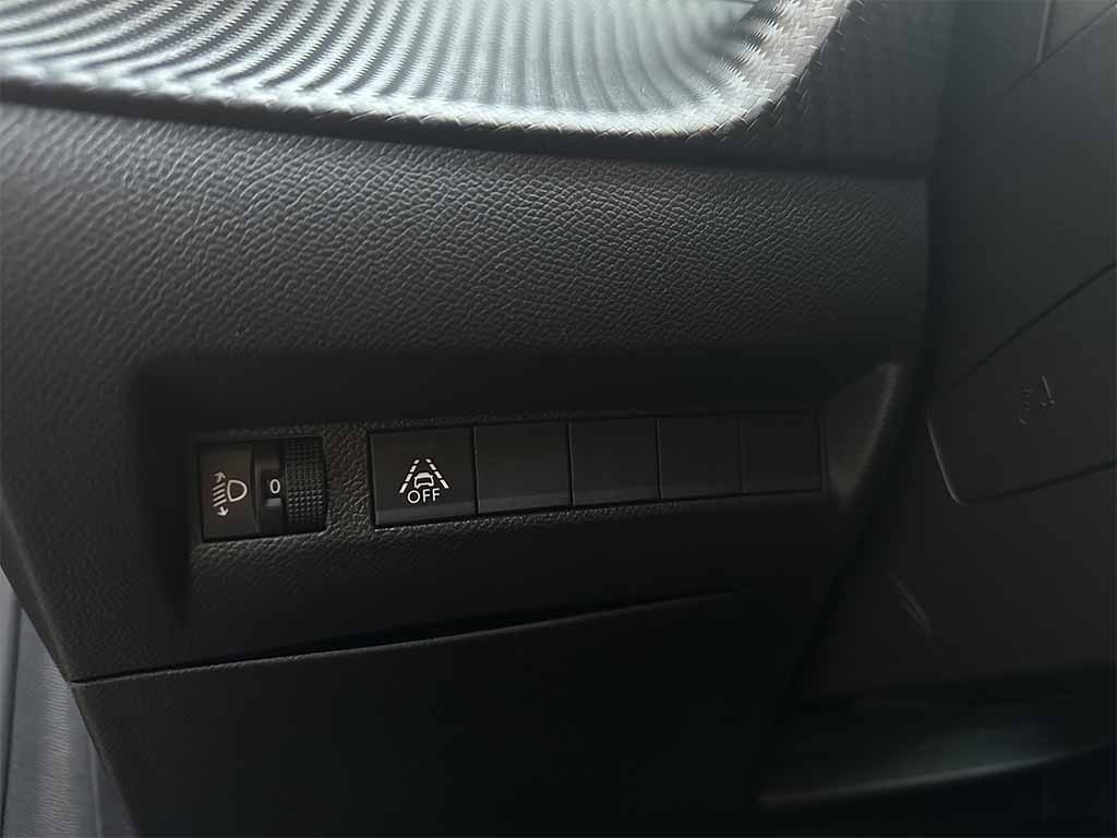 PEUGEOT 208 1.5 bluehdi Allure TELECAMERA POST. IVA ESPOSTA - 11