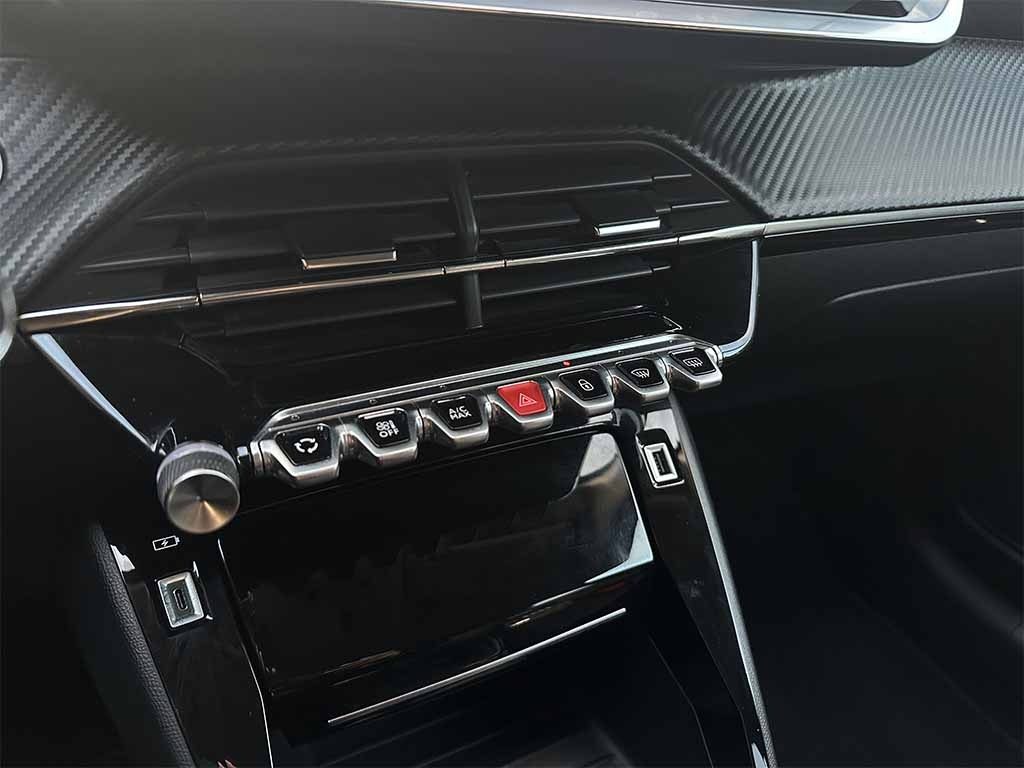 PEUGEOT 208 1.5 bluehdi Allure TELECAMERA POST. IVA ESPOSTA - 17