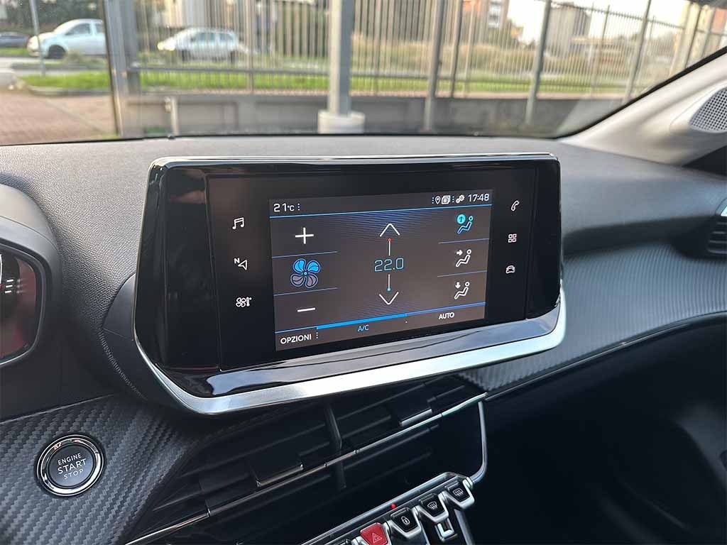 PEUGEOT 208 1.5 bluehdi Allure TELECAMERA POST. IVA ESPOSTA - 18