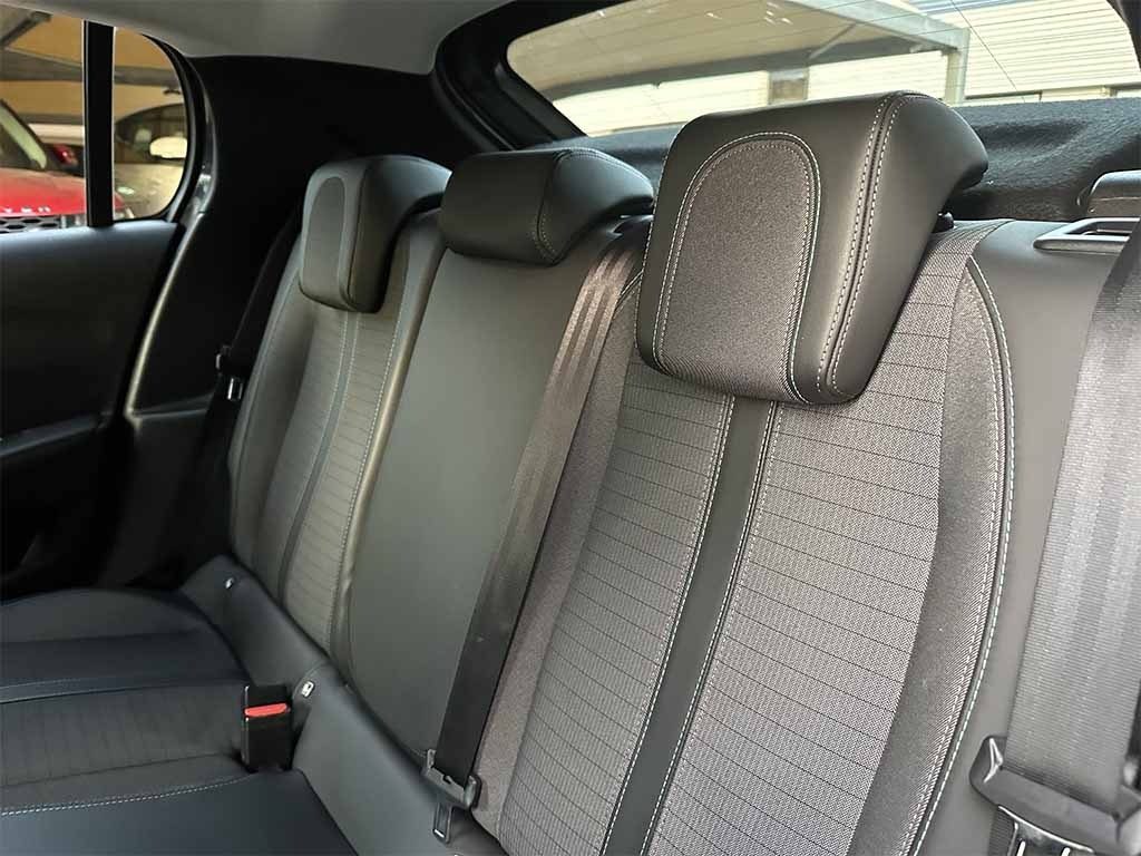 PEUGEOT 208 1.5 bluehdi Allure TELECAMERA POST. IVA ESPOSTA - 27