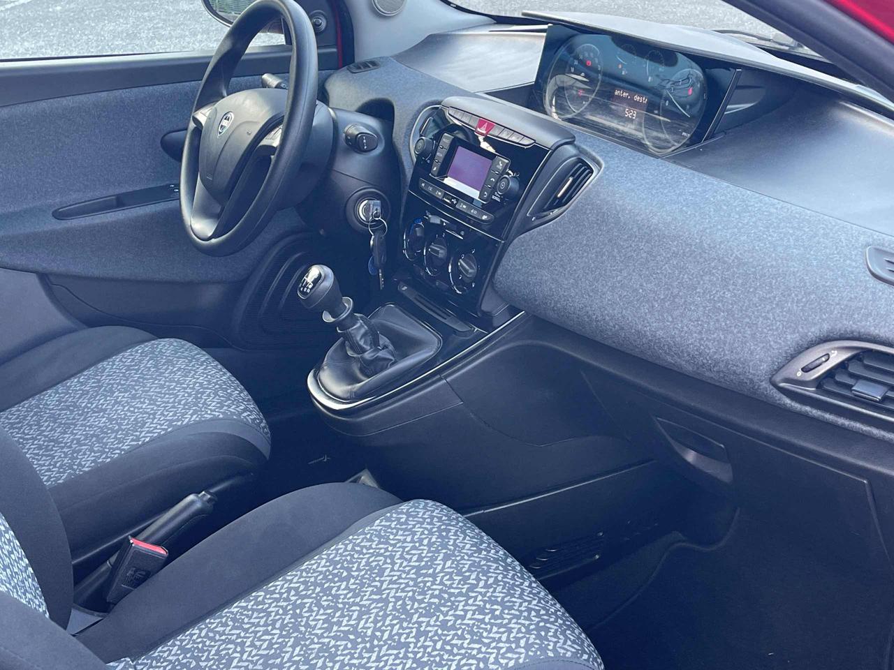 LANCIA Ypsilon 1.0 FireFly 5 porte S&S Hybrid Ecochic Silver - 7