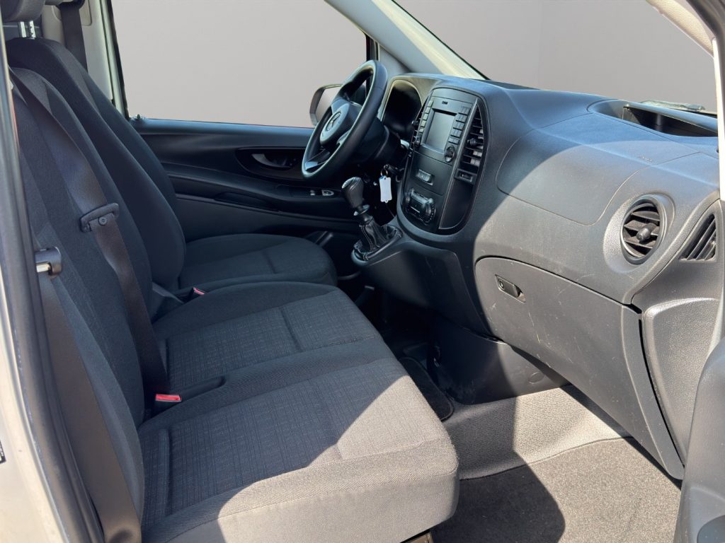 MERCEDES-BENZ Vito 114 cdi long - 9