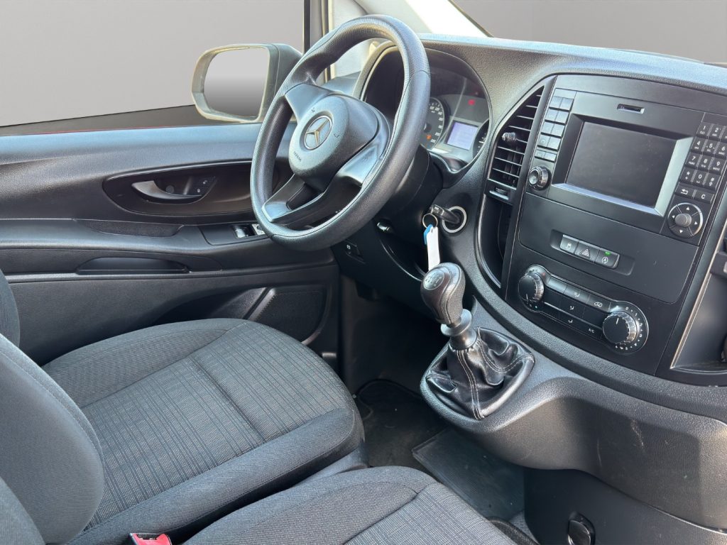 MERCEDES-BENZ Vito 114 cdi long - 10